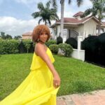 Joselyn Dumas Instagram – …Be the light in any space you take up. 🌻

Purse : @selinabeb 
MakeUp: @denni_makeover