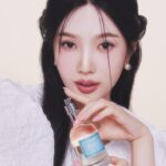 Joy Instagram – @freshbeauty 🌿
@allurekorea 💚

#Allure_DigitalEdition 
#freshfragrance

EDITOR | 이정혜
PHOTO | 고원태
STYLIST I 박서현
HAIR | 한별(제니하우스)
MAKEUP | 강예원(제니하우스)
SET | 박주영
DESIGN| 원희승
🫶