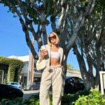 Joy Corrigan Instagram – Happy Easter!!!! 🐰It’s springtime and I’ve been living in my @gdefy sneakers 🌷 not only are they super cute and comfortable, they give me the support I need 🌺 🧑‍🎨whether I’m walking to get myself coffee and flowers, painting at home, or enjoying the sunset, I’m in love! 💐🎨