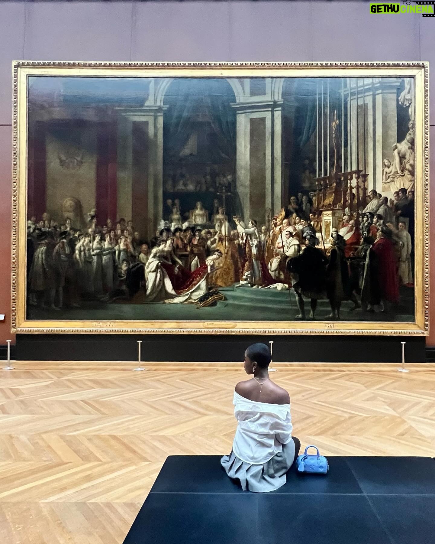 Joy Sunday - 3 Likes - I’ve only been to the louvre on tuesdays