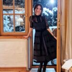 Joyce Ilg Instagram - 🖤❄😂 Kleiner Atmosphere-Switch im Swipe... #Dirndl #Wednesday #Snow #Winterwonderland