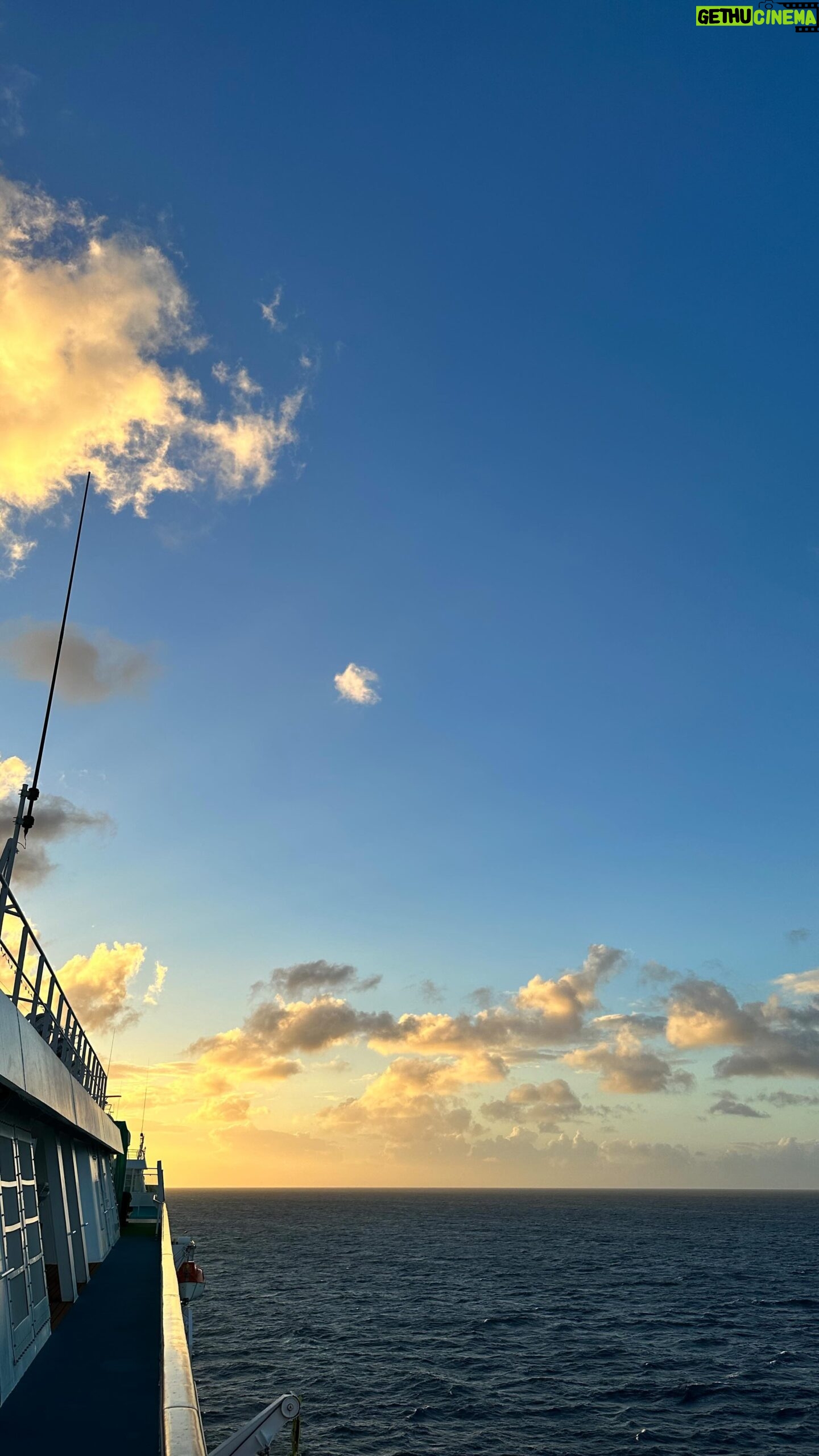 Joyce Ilg Instagram - Mein Jahr 2024 startet aufregend! 🌴🛳️ #traumschiff #atlantiküberquerung #route