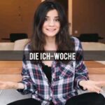 Joyce Ilg Instagram - DIE ICH-WOCHE! ❤🫂 Dabei geht es um jedes einzelne Ich, denn wir selbst sollten uns wichtig sein. Du bist wichtig & wertvoll, also kümmer dich gut um dich. Die Woche folgen weitere Beiträge zu unser aller Ichs 😊😉 #selbstliebe #ich #selfcare #selbstwertgefühl