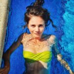 Joyce Ilg Instagram – 🐠🐠🐠 
Nö, bin nicht in Urlaub. Erinnere mich nur grade dran 😂 war schön! Im September noch Summerfeelings in Spanien und Portugal gehabt, jetzt schon richtig Herbstwintergefühle bei mir. Ich liebe allerdings eh alle Jahreszeiten. Go with the flow…