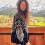 Joyce Ilg Instagram – I am a mountain, I am the sea, you can‘t take that away from me…

#mountains #austria #lovinglife
