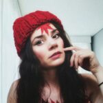 Joyce Ilg Instagram - My third eye 👁️ is open... Watch out for more... 🍁🍁🍁 #autumnleaves #wintercolours #thirdeye #reddress