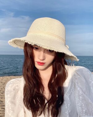 Ju Jingyi Instagram - ☀️☁️