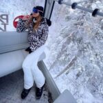 Juanita Arias Instagram – VIVE LA VIDA AL 100% ❄️🤍☃️