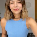 Juanita Arias Instagram - TÉCNICAS PARA CORTARSE EL PELO 🤣 ! QUE SE VENGAN LOS CAMBIOS 🌪️! Más Liviana, más Creativa, más libre 🦋