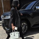 Juddy da Conceição Instagram – 👽 do walk like humans too
 #paparazzi