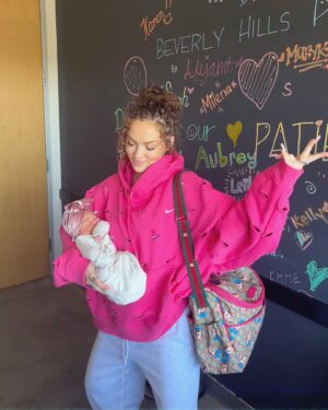 Jude Demorest Instagram - & killed her first appointment! 🥳