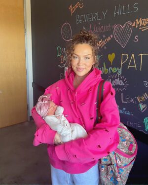 Jude Demorest Instagram - & killed her first appointment! 🥳