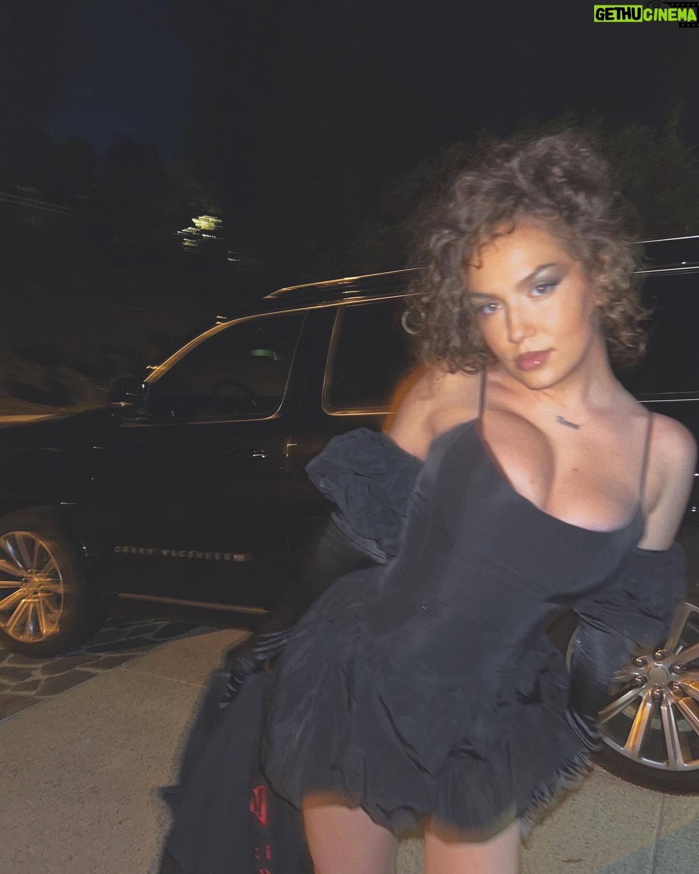 Jude Demorest Instagram - in a dress, driving a car (?!?!), aly’s birthday, taking selfies… rare stuff