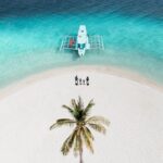 Julia Flabat Instagram - Lost in Paradise 🏝️ - Stop 3 ⛵️: 📍Pass Island, Coron 🇵🇭 - Qui a déjà exploré Coron ?