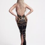 Julia Fox Instagram – LATEX LORD @gryphyn_ 🤩

VISUAL DIRECTION: @HannahKHYMYCH
FILM DIRECTOR DP : @PURTYPAT
STYLING: @WILLYUMBECK
MAKEUP/ ART DIRECTION: @JulianWOLFSTOLLER
HAIR: @JOHNNOVOTNY
DESIGN   PRODUCTION ASSISTANT: @EMOTOTTY
LIGHT TECH: @JOHNRUIZPHOTO
PRODUCER: @AUDREYGLOECKNER
SCORE: @C4FATMAN
STUDIO: @SALTSTUDIOSNY
PHOTOGRAPHY POST PRODUCTION: HK STUDIOS