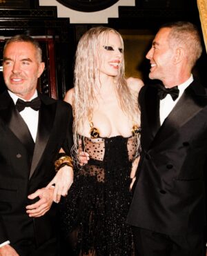 Julia Fox Instagram - I heard everyone was talking about my @dsquared2 @ejaf look…. 👀 thank you for having me! I had such an iconic time with Dean & Dan!! Seriously I love you guys so much ♥️