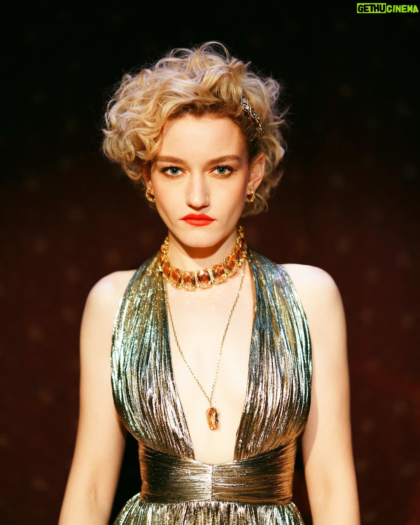 Julia Garner Instagram - π It was incredible working with @voguemagazine @swarovski and @giovannaengelbert to bring this to life. Thank you to everyone involved. π#IgniteYourDreams Director: @christineyuan DP: @bennncareyyy Stylist: @maxortegag Makeup: @hungvanngo Hair: @bobbyeliot Photography/movement direction: @amy.j.gardner