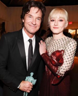 Julia Garner Instagram - The BEST PERSON won BEST MALE ACTOR IN A DRAMA SERIES last night at the @sagawards!!!! Watching Jason work is such a privilege, I was lucky enough to watch what he does best which is telling stories. Whether it’s acting, directing or both at the same time. It’s truly a gift and he is a crazy talented unicorn. Not only is he a masterful storyteller but more importantly he is genuinely one of the smartest, kindest and greatest person I know. SO WELL DESERVED! I LOVE YOU JB!!!! Thank you for being you! ♥️🎭♥️