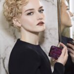 Julia Garner Instagram – 48 hours in Milan with my @gucci and @guccibeauty family. Congratulations @sabatods on another beautiful show. Xo ♥️💋😻