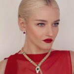 Julia Garner Instagram - ♥️ Thank you @criticschoice for the wonderful evening and CONGRATULATIONS TO ALL THE WINNERS! It was such an honor to be nominated with such stellar women. Also, BIG thank you to @bulgari for the most stunning jewels and @ferragamo for the coolest dress. ♥️ Photos by the amazing @eliastahan @elizabethsaltzman @bobbyeliot @hungvanngo @betina_goldstein @lordgmv @facegym @traceycunningham1