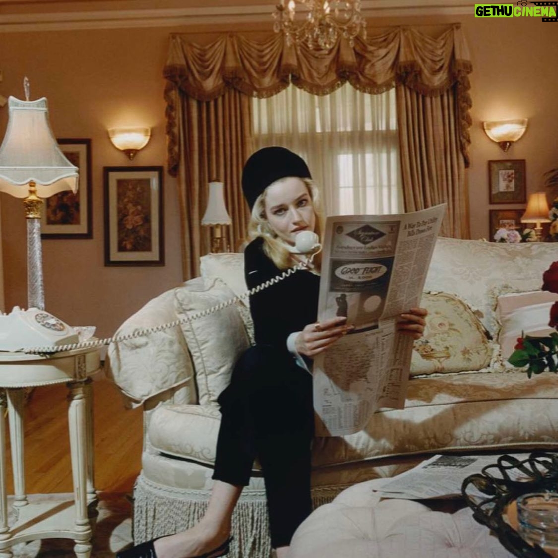 Julia Garner Instagram - W MAGAZINE π€ Magazine: @wmag Photographer: @renellaice Editor in Chief: @saramoonves Editor at Large: #LynnHirschberg Styling: @saramoonves Sittings Editor: @aaalliata Story: @jennycomita Hair: @estherlangham Makeup: @sallybranka Manicure: @naominailsnyc Set Design: @wetdisgrace Production: @onethirtyeightproductions W VOLUME FOUR 2021, THE POP ISSUE