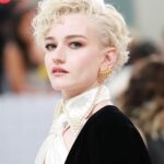 Julia Garner Instagram - Karl Lagerfeld: A Line of Beauty. Thank you @metmuseum and @voguemagazine for the elegant evening. Such a beautiful tribute to Karl Lagerfeld. Also, thank you to the @gucci family and my incredible creative team for putting together this dreamy look. 💕😻💕 #metgala2023