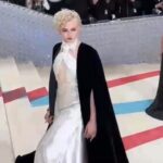Julia Garner Instagram – Karl Lagerfeld: A Line of Beauty. Thank you @metmuseum and @voguemagazine for the elegant evening. Such a beautiful tribute to Karl Lagerfeld. Also, thank you to the @gucci family and my incredible creative team for putting together this dreamy look. 💕😻💕 #metgala2023