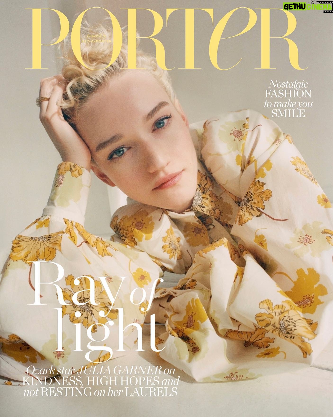Julia Garner Instagram - 🌻Cover of this months @portermagazine by @netaporter! Photos by the very talented @terenceconnors! Thank you to everyone who was apart of this special shoot. 🌻 Stylist @rebeccadennett Hair @bobbyeliot Makeup @stoj_makeupartist Nails @nailglam