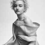 Julia Garner Instagram - 🖤 @s_moda 🖤
