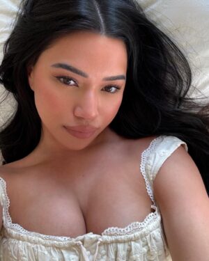 Julia Kelly Instagram - random.