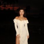 Julia Kelly Instagram - ☽