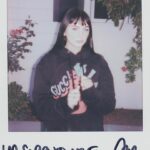 Julia Michaels Instagram - Going into the new year with clear skin, more ass than torso, new love, amazing friends, incredible family, a less shitty drummer in my heart (thank you for fixing me @cedarssinai ) and more self love than I’ve ever felt. Thank you to everyone that made all these incredible achievements happen this year and all the sorry to me too love. BRB gonna go write a New Years resolution list and then never actually do any of it. ❤️🤌🏼