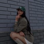 Julia Morgante Instagram – prêt(e)s à affronter cette nouvelle semaine ? 💚 (L.A vibes ✨🇺🇸)