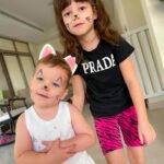 Julia Paredes Instagram - Mes petits chats ont passé un super week end bien chargé! On a hâte de retrouver @maximeparisi_ifbbpro qui est à miami auprès de son petit frère. Vous êtes nombreux à me demander s’il va bien, il est sain et sauf Dieu merci 🙏🏻 On a eu très peur , j’aurai aimé y aller aussi mais je reste ici avec les enfants qui ne savent rien, nous les préservons au maximum . En tout cas hâte que la famille soit réuni ❤️