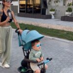 Julia Paredes Instagram - Mom’s morning routine #mum#fun#family
