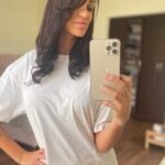 Julia Paredes Instagram - La folie du samedi matin bonjour 😂 Bon week end à tous