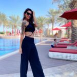 Julia Paredes Instagram - Christmas holidays at @yasisland @yasislandrotana , thank you for having us 🥰 Ce fut un très bon moment en famille , c’est déjà les vacances ici alors on profite. Profitez de vos proches en cette période 🎄#noel#christmas#yasisland#rotanayasisland#hotel#abudhabi