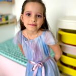 Julia Paredes Instagram - Un 7ème anniversaire parfait pour notre princesse 👸 Merci aux prestataires, nos amis et ceux de Luna et la famille qui est venue de France . De beaux souvenirs pour Luna et tout le monde 💗 Catering and cake @lapatisseriedc Event @event.kids.dubai #birthday#anniversaire#daugher#girl#7yearsold#family #collaboration#catering#cake#frenchfood#dubai🇦🇪