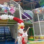 Julia Paredes Instagram - Last playdate of the year 😁 @cheekymonkeys.uae #invitation#fun#kids