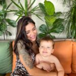Julia Paredes Instagram - Cet enfant est un vrai petit clown d’amour! Un vrai bonheur avec un caractère bien trempé déjà! C’est fou ce que nos enfants grandissent à une vitesse folle, je trouve qu’il a changez vous ne trouvez pas ? #love#monamour#monfils#meilleursmoments
