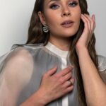 Julia Sanina Instagram - Наш виступ спеціально для @hitfm_ua вже можна подивитись в YouTube ❤️ @asaranchin @nazarij @bulletbass @viktorholiak @khodzinskyi @smolasmolaa @_roman__bondar_ Style and mua @slavachaika Hair @vi_datsiuk Dress @darja_donezz