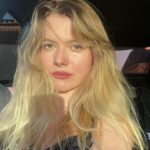 Julia Simoura Instagram - and the sun will shine again