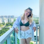 Julia Simoura Instagram - 🤍🌴🌊
