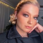 Julia Simoura Instagram – and nothing tells the truth like the eyes will
