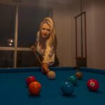 Julia Simoura Instagram – 🎱