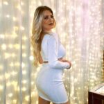 Julia Simoura Instagram – #xvdaclarinha 🤍✨