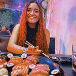 Julia Simoura Instagram – dinner w bestie🤍 @agata_bf