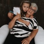 Juliana Didone Instagram - A beleza dupla do meu mundo — Ser filha da Fátima e mãe da Liz! Feliz dia das mães! 🤍🌷