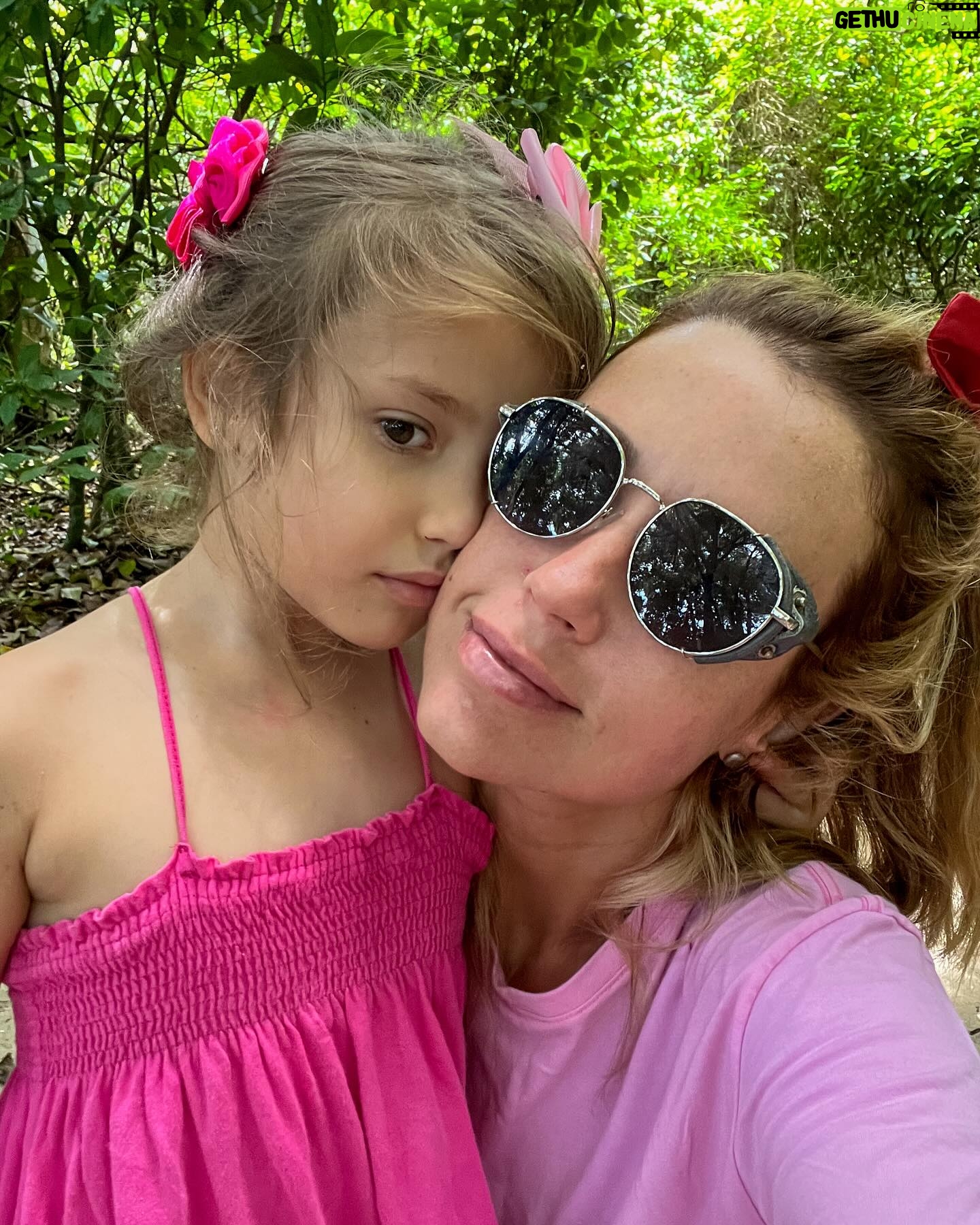 Juliana Didone Instagram - Tem segunda que é sábado… mato! 💚