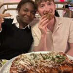 Julianne Moore Instagram – Delicious dinner at @stretchpizzanyc – perfect Sunday night with chef @wyliedufresne 🔥🔥🔥
(PS Wylie was the chef at our wedding but we didn’t have pizza!)